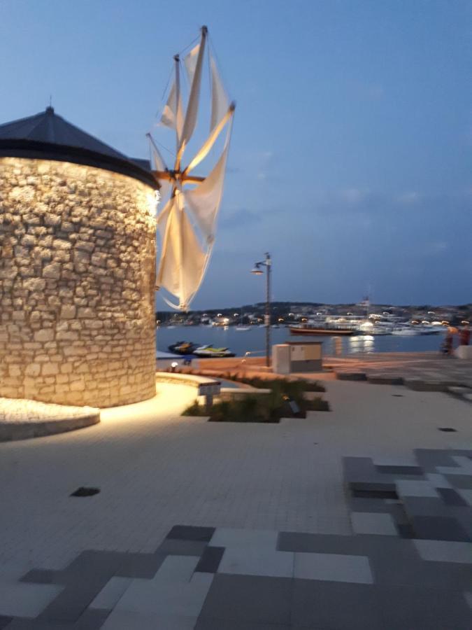 Apartment Lara Медулин Екстер'єр фото